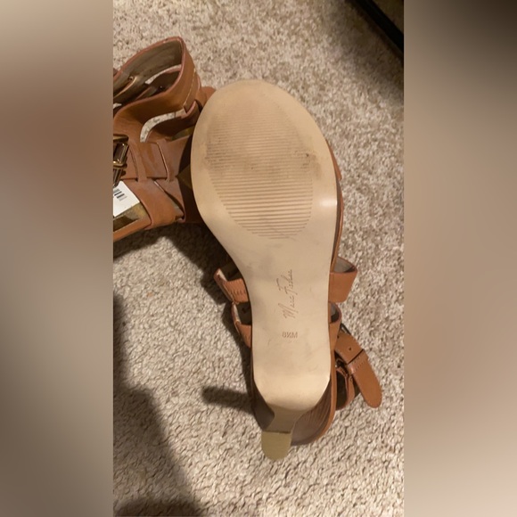 New - Picture 3 of 3